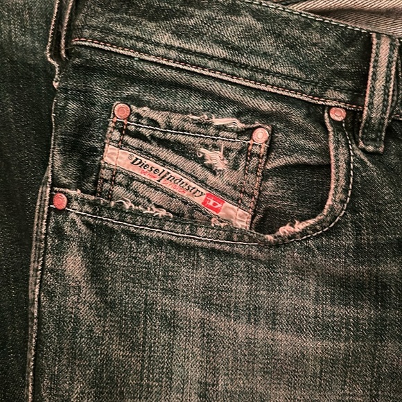 Y2K, Flared Diesel Jeans model Zathan, Made in Italy, Distressing, faded color - Picture 3 of 7